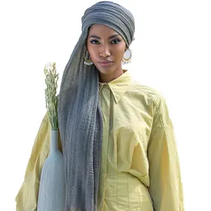 2022 New Style Plain Fashionable 81 Colors Crinkle Cotton Hijabs Women African Muslim Viscose Hijab Scarf Shawls For Ladies