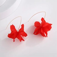 Anting Hoop Terbuka Gaovo dengan Liontin Rumbai Bunga Chiffon, Perhiasan Telinga Modis untuk Wanita, Cocok untuk Pesta