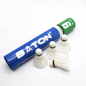 Volant de <span class=keywords><strong>Badminton</strong></span> blanc, bon marché, stabilité de vol Durable, personnalisé OEM, <span class=keywords><strong>Double</strong></span> plume d'oie lissée - Product Image 1