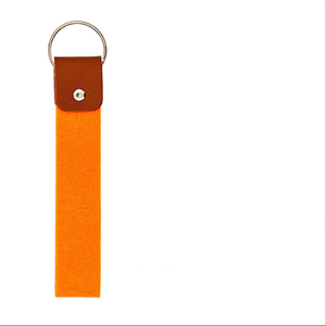 Chaîne en caoutchouc PVC souple écologique personnalisée porte-clés balle de tennis en or - Product Image 3