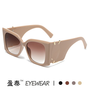 Lunettes de soleil carrées surdimensionnées Yingtai Eyewear, protection UV400, monture en PC, lunettes de soleil tendance pour femmes, noires - Product Image 2