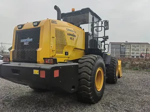 รถตักล้อยาง Lonking CDM855H สำหรับงานตักวัสดุในเหมืองหิน โรงงานผสมคอนกรีต และงานตักแบบต่อเนื่องหนัก - Product Image 1