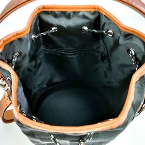 Bolso de Mano Tipo Cubo de EVA para Mujer, Gran Capacidad, Resistente, para Viajes, Compras y Uso Diario - Product Image 4
