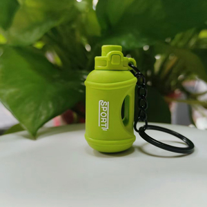 QYS Llavero Deportivo con Mini Vaso, Colgante para Bolso, Botella de Agua para Yoga, con Tapa de Paja y Anillo para Llaves, Souvenir - Product Image 2