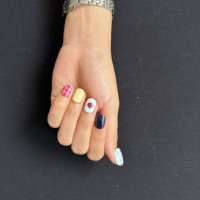 Faux ongles carrés courts à presser, motif étoile tomate et carreaux écossais, peints à la main, en gel, faits main, réutilisables, ajustement personnalisé