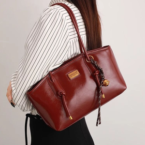 Designer <b>Handbag</b> 2026 New Style Fashionable PU <b>Medium</b>-Large Capacity Shoulder Underarm Bag - Product Image 3