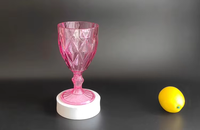 Vente en gros usine – Gobelets à pied en plastique coloré de 330 ml, motif diamant vintage, article très prisé pour bars et KTV