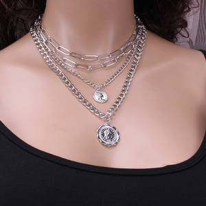 Collier à chaîne épaisse superposée en or avec pendentif pièce de monnaie pour femme, bijoux tendance - Product Image 2