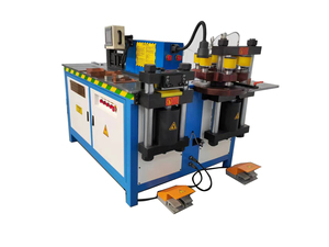 Machine <span class=keywords><strong>de</strong></span> barre omnibus en cuivre <span class=keywords><strong>de</strong></span> coupe <span class=keywords><strong>de</strong></span> flexion <span class=keywords><strong>de</strong></span> poinçonnage capable <span class=keywords><strong>de</strong></span> s'adapter <span class=keywords><strong>à</strong></span> une machine particulière d'équipement <span class=keywords><strong>de</strong></span> traitement <span class=keywords><strong>de</strong></span> barre omnibus individuelle - Product Image 6