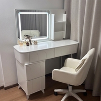 Ensemble coiffeuse moderne en panneaux de bois avec miroir éclairé, tiroirs en acier inoxydable et tabouret – Durable et écologique