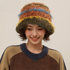 Chapeau de pêcheur décontracté pour femme, style hiver, chaud, tricoté épais, amincissant le visage, en peluche, grande circonférence de tête, livraison directe disponible - Product Image 1
