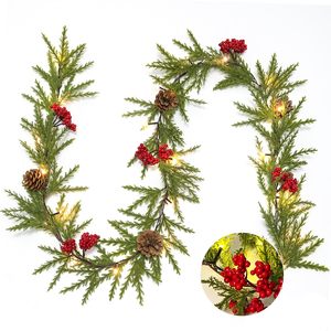 Guirnalda Artificial de Navidad con Piñas y Ratán de 100cm-200cm para Decoración del Hogar, Exterior, Puerta y Plantas Colgantes - Product Image 1