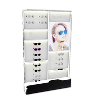 Présentoir rotatif sur pied en métal thermolaqué à 3 faces pour lunettes de soleil et optiques