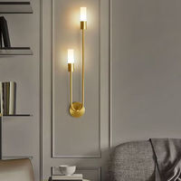 Applique murale LED longue en fer de style nordique moderne pour salon, chambre, couloir et salle de passage