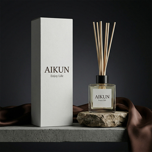 Aikun Private Label Tall Box Premium Textured 175ML Square Glass Oud Cedar MMB <b>Reed</b> <b>Diffuser</b> Gift Set For Bedroom Luxury Decor - Product Image 1