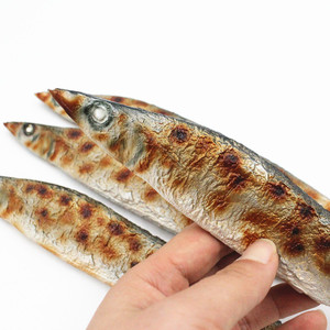 Modelo de comida japonesa de PVC simulando carne de barbacoa y pescado saury, accesorios de fotografía para transmisiones en vivo - Product Image 2