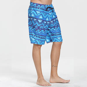 Short de bain de sport de haute qualité Short de plage personnalisé avec sublimation - Product Image 3