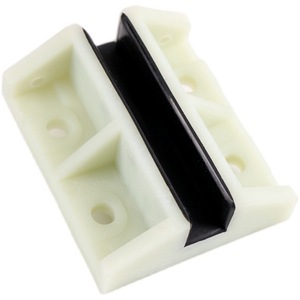 Zapata guía de ascensor Guangri 12000164 A FR PC de plástico con orificio M10 para riel de contrapeso 8K 13K - Product Image 4
