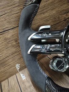 Volant en fibre de carbone fait main de luxe avec boutons OLED pour <span class=keywords><strong>Mercedes</strong></span> <span class=keywords><strong>AMG</strong></span> W213 W222 G63 C43 GLS53 GT50 A45 |   Vente en gros OEM - Product Image 2