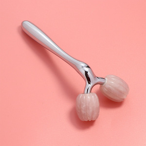 Massaggiatore Facciale 3D - Rullo <span class=keywords><strong>con</strong></span> Quarzo e Giada Naturali - Dispositivo Manuale per Trattamento Doppio Mento e <span class=keywords><strong>Viso</strong></span> a V - Rullo Facciale - Product Image 2