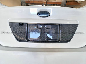 EPR 2015-2021 Subaru Impreza WRX VAB VAF STI Cache de coffre arrière (support de plaque d'immatriculation) en fibre de carbone de luxe pour extérieur facile à installer - Product Image 2