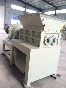 Broyeur à deux axes robuste et puissant, capacité de traitement de 5000 kg/heure, boîte de vitesses à double arbre, pompe en plastique - Product Image 5