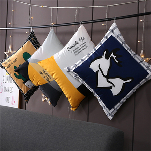 Vendita della fabbrica Vari Ampiamente Utilizzato di Nuovo Arrivo Ultimo Disegno Scenic Geometrica Floreale di Copertura Cuscino di Velluto - Product Image 2