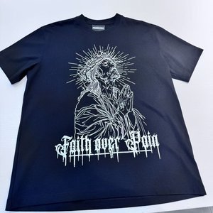 T-shirt a maniche corte con stampa religiosa gotica scura, oversize, stampa fronte-retro, in cotone, unisex, streetwear - Product Image 1