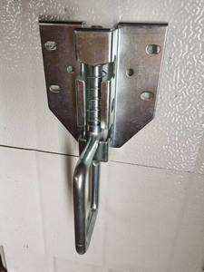 מפעל ישר מחיר טוב נירוסטה מנעול חירום/ירי בורג עיצוב מודרני מוסך דלת פותחן - Product Image 4