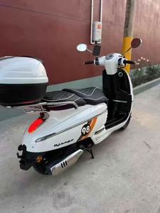 Scooter rétro Peugeot Django 150, style français classique, moto d'occasion, scooter à essence - Product Image 3