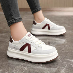 XY861女式休闲运动鞋透气挡色厚底运动鞋秋春时尚 - Product Image 1