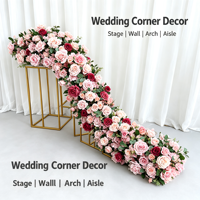 Décoration Murale de Fond de Scène de Mariage, Décoration de Table pour Salle d'Exposition, Guirlande Florale Artificielle Mixte de Roses en Soie et d'Eucalyptus