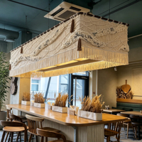 Tapiz de Pared de Macramé Hecho a Mano de Lujo con Detalles en Dorado para Decoración de Sala de Estar y Vestíbulo de Alta Gama