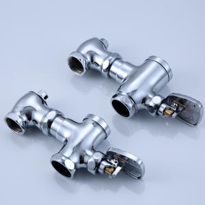 Válvula de descarga horizontal de cobre de accionamiento por pedal Morning Dew, montada en la pared, ahorradora de agua para inodoro de cuclillas - Product Image 5