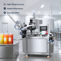 Machine de remplissage de liquides pour jus, sauces et produits laitiers, machine automatique de remplissage et de bouchage de sachets à bec verseur