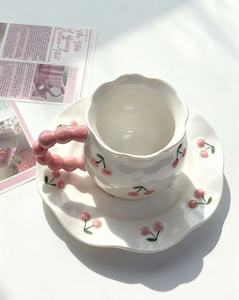 Set Moderno di Tazza e Piattino in Ceramica Porcellanata Isolante Eco-Friendly, Nuovo Stile Cinese Dipinto a Mano per Tè Pomeridiano e <span class=keywords><strong>Latte</strong></span> - Product Image 1