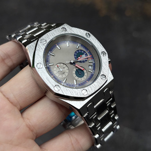 <span class=keywords><strong>Orologio</strong></span> Sportivo da <span class=keywords><strong>Uomo</strong></span> 2026 Nuovo Modello Popolare Autentico al Quarzo Resistente all'Acqua 50m Quadrante con Numeri Romani Calendario Cinturino in Lega Trendy Y2k - Product Image 4