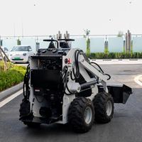 Mini-Kompaktlader mit Forstmulcher und Rasenmäher-Aufsatz Euro 5 EPA Kubota-Motor Mini-Kompaktlader