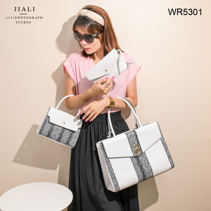 Qaza 2024 Mới Sang Trọng Rắn In Phụ Nữ Của Thiết Kế Túi Xách Chất Lượng Cao PU Da Giản Dị Tote Vai Túi Tùy Chỉnh 3-Trong-1 Tote - Product Image 6