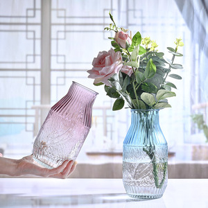 Vaso <span class=keywords><strong>in</strong></span> <span class=keywords><strong>Vetro</strong></span> OEM all'Ingrosso, Produttore <span class=keywords><strong>di</strong></span> <span class=keywords><strong>Vasi</strong></span> da Tavolo <span class=keywords><strong>in</strong></span> Cristallo Premium dal Design Moderno a Strisce per Decorazione Casa - Product Image 3