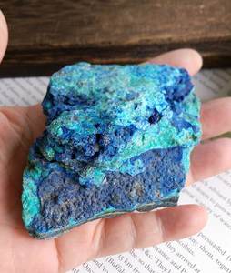 Vente en gros de pierres brutes naturelles de haute qualité Azurite et Malachite bleues-vertes, spécimen minéral de cristal de guérison pour la décoration intérieure - Product Image 5