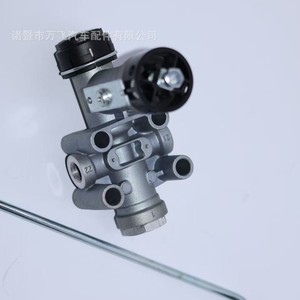 Válvula de altura Zhuji Wanfei 4640060020 para suspensión neumática Wabco en camiones - Product Image 1