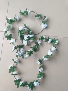 PONKING 8 Piezas de Guirnalda de Rosas Artificiales de Seda de 8.2 pies con Hojas Verdes, Decoración Grande para Colgar en Paredes y Arcos para Fiestas, Hogar y Bodas - Product Image 5
