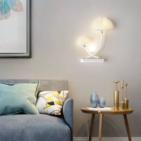 Applique murale LED moderne en forme de fleur, luminaire mural en acrylique pour chambre à coucher, salon, couloir
