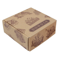 Boîtes en carton ondulé rouge en carton pliant de fournisseur d'usine pour chaussettes conception libre emballage d'expédition pour vêtements et cadeaux
