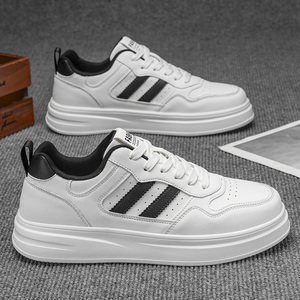 Nouveaux styles 2026 – Chaussures de sport décontractées pour hommes, mocassins blancs à empeigne en maille, souples et respirantes, confortables pour l'été - Product Image 3
