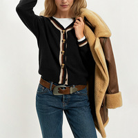 Vintage College Gestreifter Strick-Cardigan für Damen V-Ausschnitt Oversize Langarm Goldknöpfe Crop-Top Game Day Pullover mit Anpassbarem Team-Logo