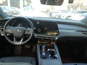<span class=keywords><strong>Lexus</strong></span> RX350h 2023 2WD Premium SUV Híbrido Usado con Techo Panorámico y Puerta Trasera Eléctrica Euro VI - Product Image 4
