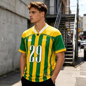 Uniforme de Fútbol Personalizado al por Mayor, Uniforme de Fútbol Sublimado de Alto Rendimiento, Logotipo Personalizado, Número, Nombre del Equipo, Transpirable, de Secado Rápido - Product Image 4
