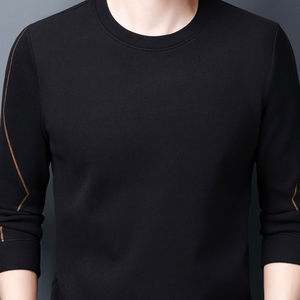 เสื้อยืดคอกลมแขนยาวสำหรับผู้ชายสไตล์ลำลองสีพื้นใส่สบาย - Product Image 4